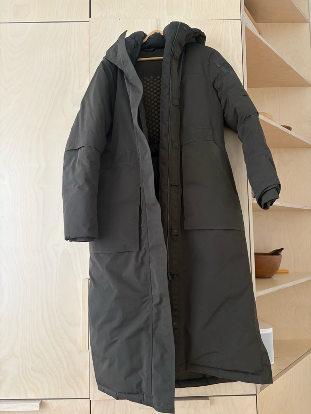 Lululemon Winter Warrior Long Parka - Picture 4 of 6